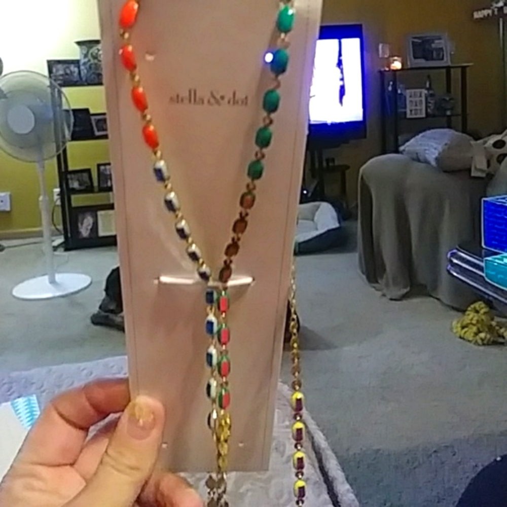 POOPY TASSEL NECKLACE (Stella &Dot)